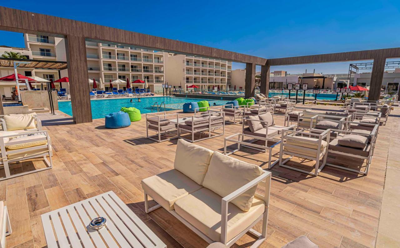 Amarina Abu Soma Resort & Aquapark フルガダ エクステリア 写真