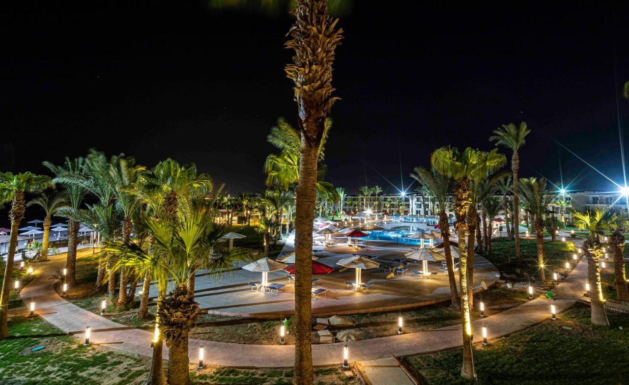 Amarina Abu Soma Resort & Aquapark フルガダ エクステリア 写真