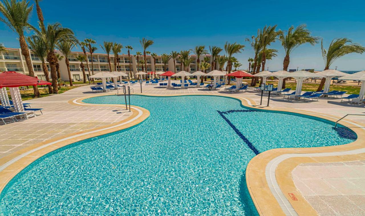 Amarina Abu Soma Resort & Aquapark フルガダ エクステリア 写真