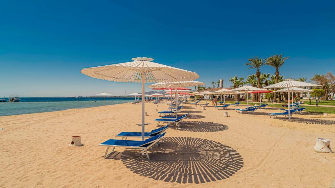 Amarina Abu Soma Resort & Aquapark フルガダ エクステリア 写真